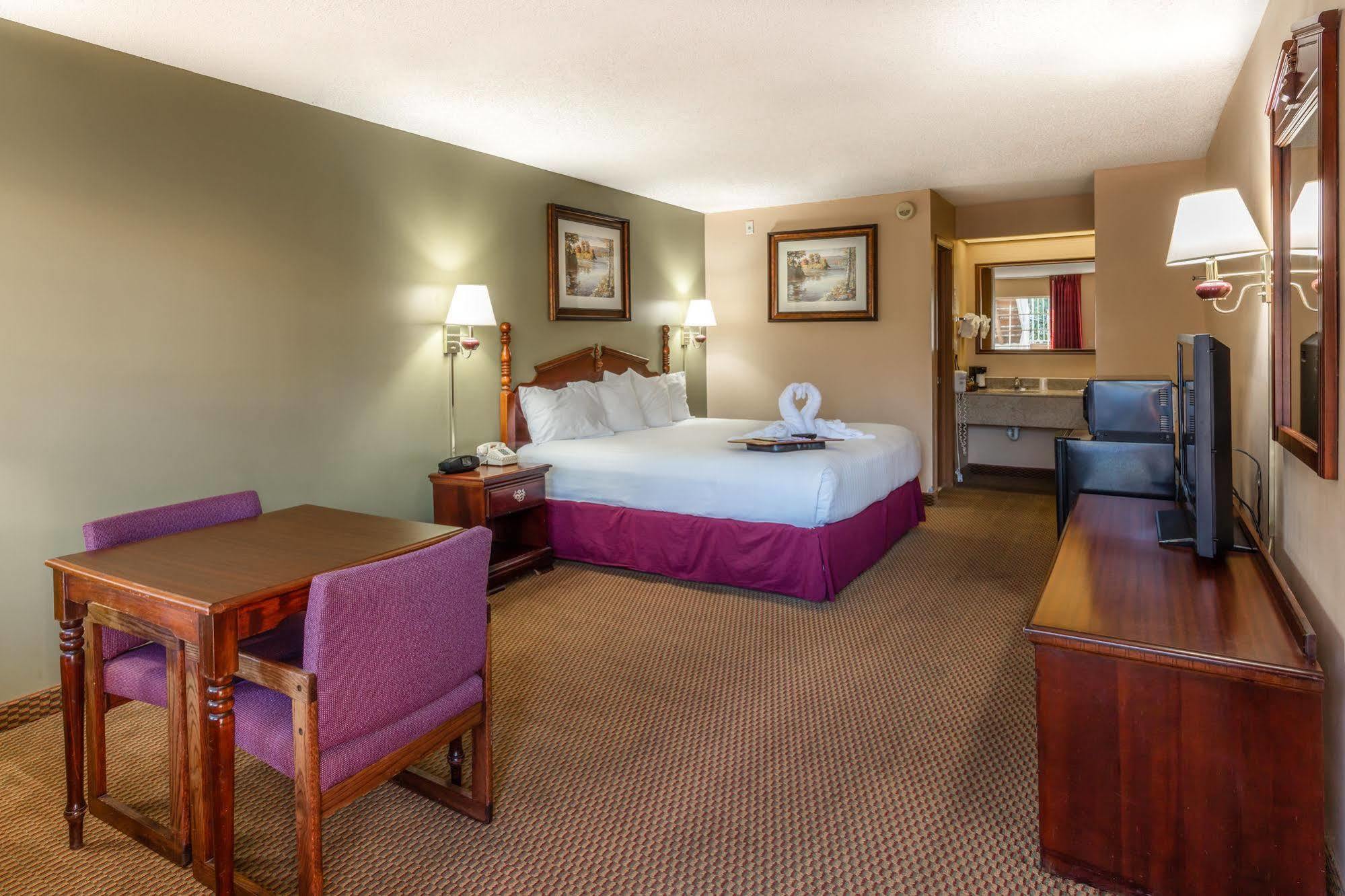 Angel Inn - Central Branson Zewnętrze zdjęcie